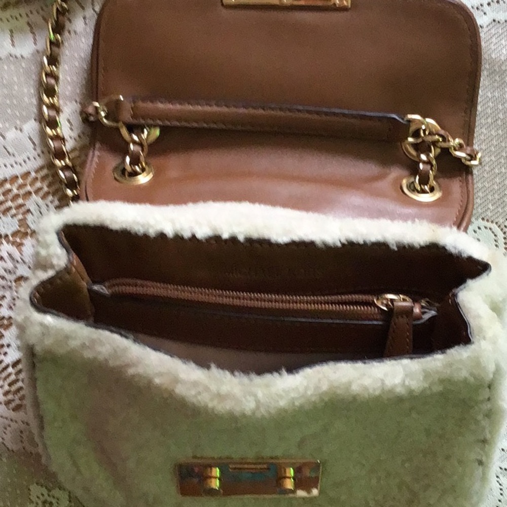Michael Kors sheepskin Crossbody bag or shoulder bag purse - Picture 4 of 7